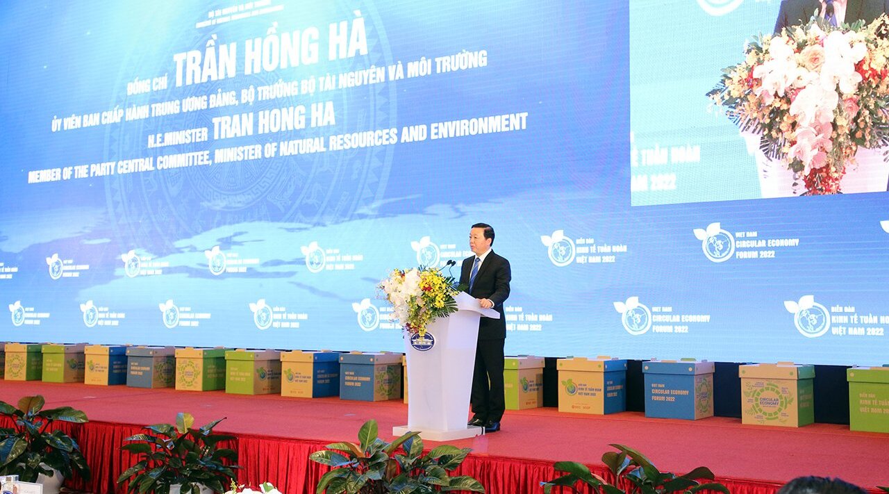 Hội thảo chuyên đề “Thúc đẩy các giải pháp Kinh tế Tuần hoàn nhằm giảm thiểu tác động của ô nhiễm nhựa tới sức khoẻ” tại Diễn đàn Kinh tế Tuần hoàn Việt Nam 2022